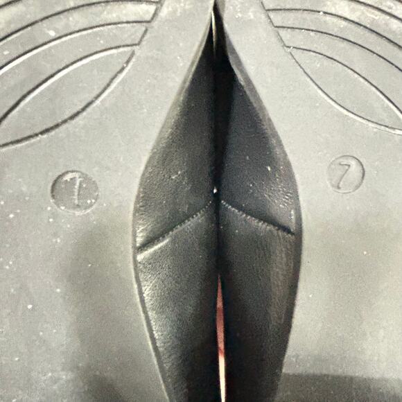 Lauren Blakwell 'Gwen' black leather pumps US 7M mid heel classic career basic - Picture 8 of 10